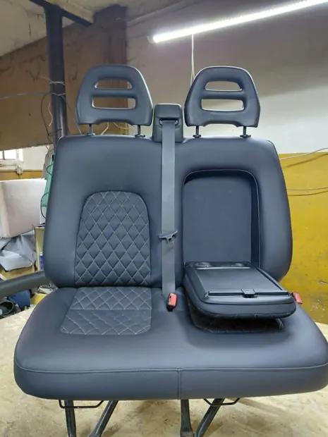 Tapicer Inowrocław — realizacja tapicerska Sebastian Szałkowski 17